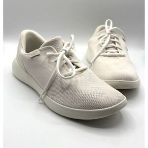 KIZIK H2RT Sneakers Men 10 / Women 11.5 Ivory Hands Free Slip On's Comfort